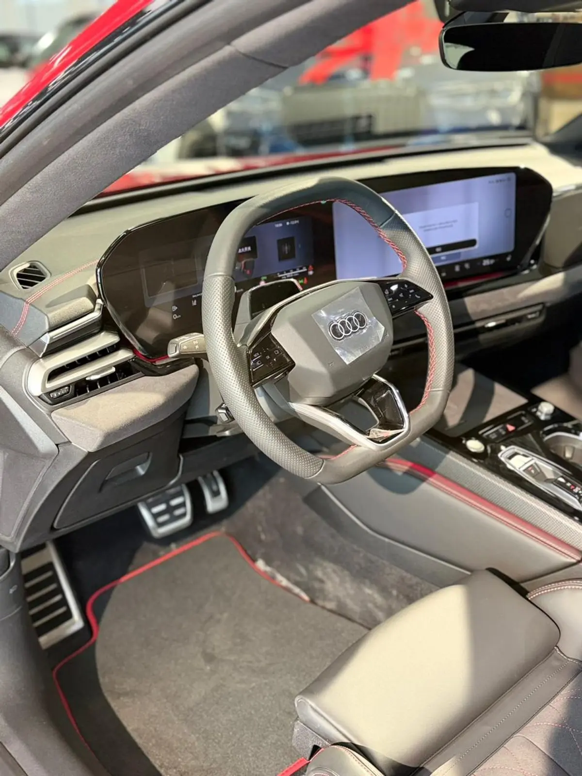 Audi A5L 2024 салон — мультимедиа и отделка